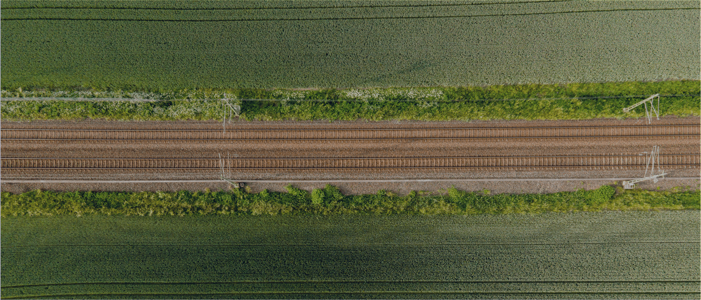Ovanifrån bild över järnvägsspår